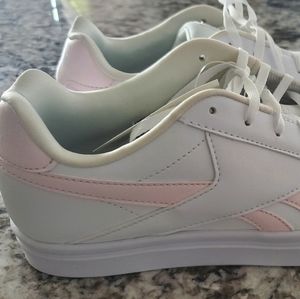 Reebok White & pink sneakers